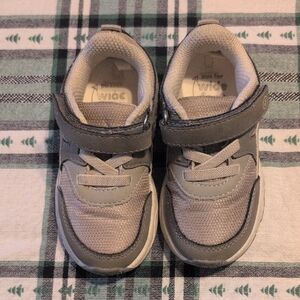 Stride Rite Gray and Cream Kids Sneakers